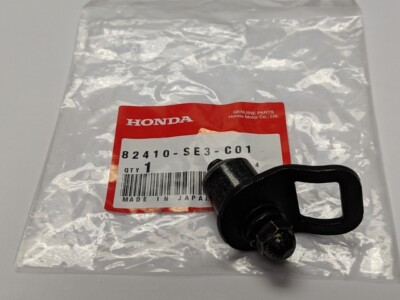 【クロック】 Genuine Honda Child Seat Anchor Plate Assembly 82410-SE3-C01