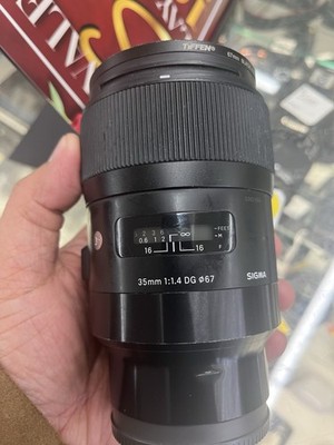 Sigma 35mm f/1.4 Art DG HSM Art Lens for Sony- Excellent Condition - Ships Fast!