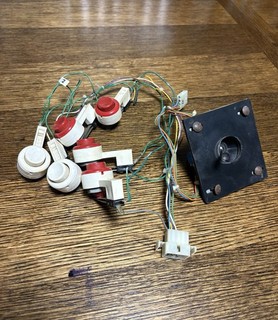 Alley Master by Cinematronics Original Controls and Buttons
