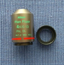 Nikon Objektiv Plan Fluor 4 x/0,13 Phl DL °°/1,2 WD 16,5 mit Adapter M25 auf RMS