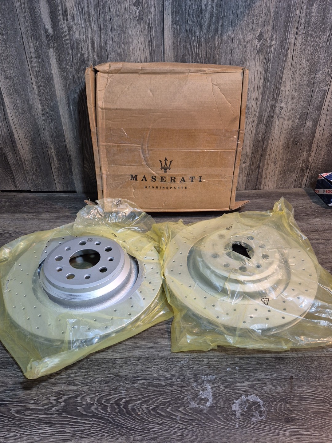 Oem Genuine Maserati Brake Rotors 6700315970 set of 2 GranTruismo