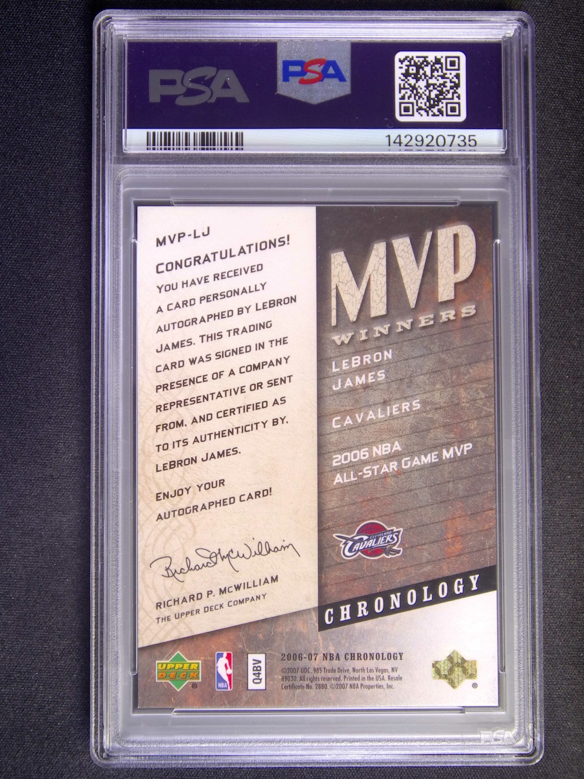 2006-07 Upper Deck NBA Chronology Lebron James MVP Winners Auto /50 PSA 7 view 2