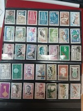 LOT 35 TIMBRES FRANCAIS NEUF AVEC GOMME