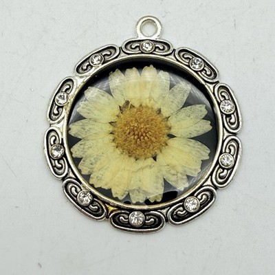 Sunflower Pendent Silver Tone Edge