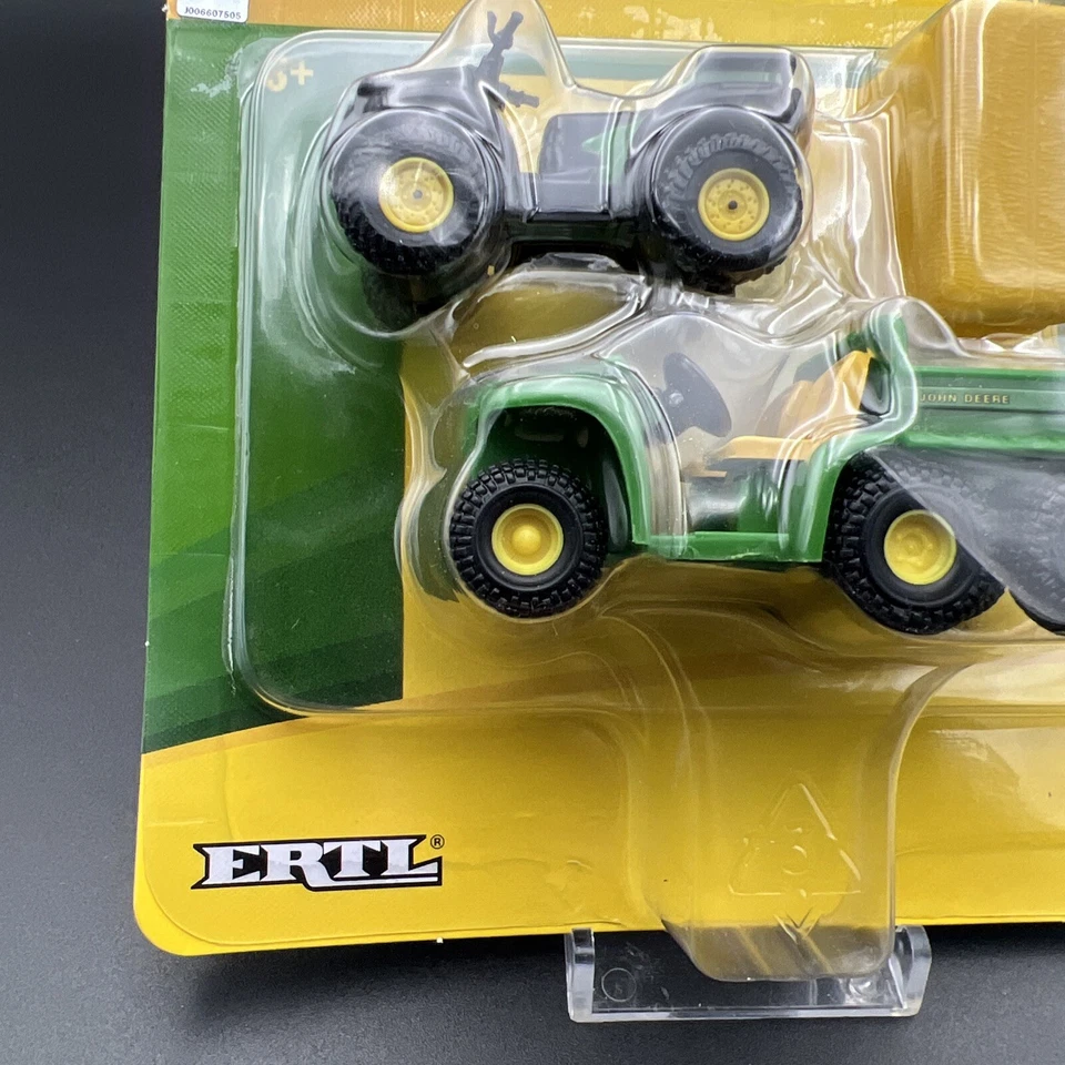 Ertl: John Deere Gator 2010 4x4 y cuádruple ATV escala 1:32 juego de 3 piezas Foto 4 de 4