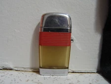 VINTAGE 1960 SCRIPTO VU LIGHTER