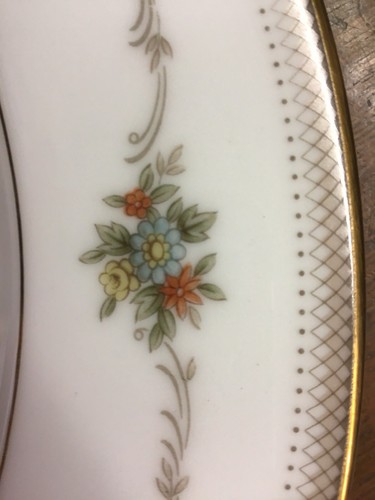 Noritake Joanne Pattern 6 3/8” Bread And Butter plates X4 - Picture 2 of 3