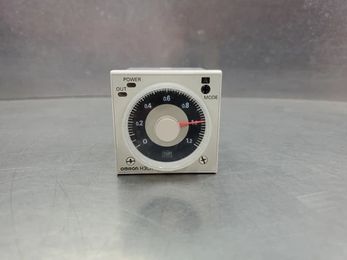 OMRON H3CR-A 8-PIN Timer Module, 100-240VAC/100-125VDC, 5A.               5B-5/8