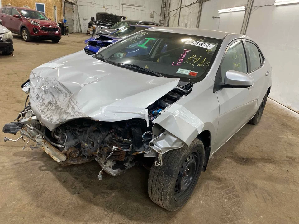 Compresor de aire acondicionado usado se adapta a: Toyota Corolla 2015 grado A Foto 3 de 4