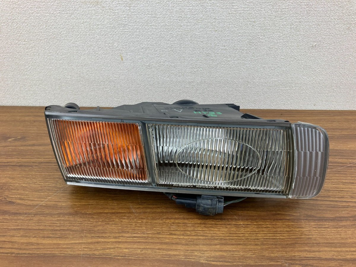 Nissan Gloria Cedric HY33 Y33 Fog Turn Signal Light Lamp Right JDM