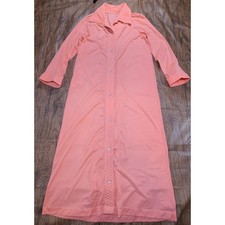 Vintage Robe Housecoat Women's SM 1960's Nylon Coral Quilted Butterfly Collar