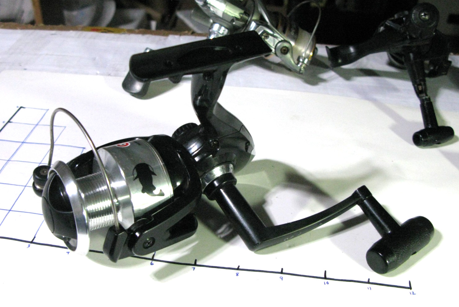 Shakespeare CATFISH Spinning Reel, R/L, BBs, 220yds/14lb, 4.6:1, Bal Rotor-VGUC*