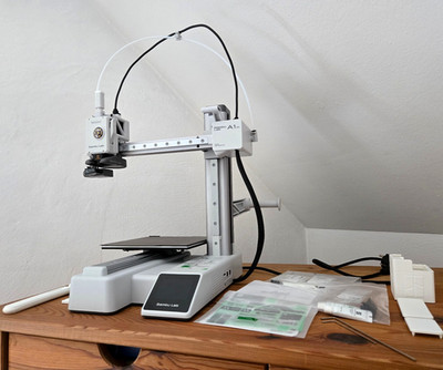 Bambu Lab A1 Mini 3D Drucker inkl. Zubehör und Verpackung | Top