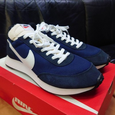 Nike Men 8.5US Air Tail Wind 79 Navy