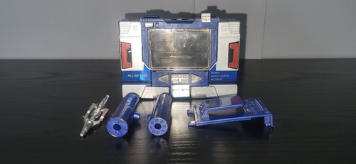 Vintage Hasbro G1 Transformers Soundwave