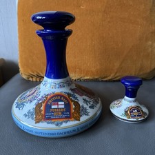 Vintage Wade British Navy Pusser’s Rum Decanter & Travel Size Bottles Empty X2