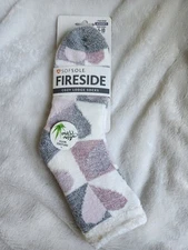 NWT Sof Sole Fireside Fuzzy Lodge Crew Socks Women's size 5-10 Aloe Infused 