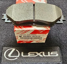 FRONT 2009-2018 TOYOTA COROLLA BRAKE PADS GENUINE OEM 04465-AZ314 LEXUS HS250h