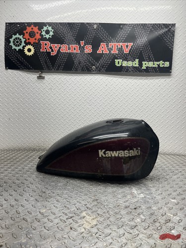 82 Kawasaki KZ 1100 KZ1100 D Spectre petrol gas fuel tank
