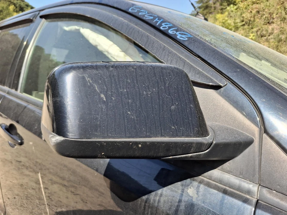 Used Right Door Mirror fits: 2008 Ford Edge Power manual fold body color cap w/o - Image 2 of 4
