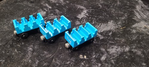 Vintage Thomas & Friends Magnetic Wood Ada Jane and Mabel Train Cars - Picture 3 of 6