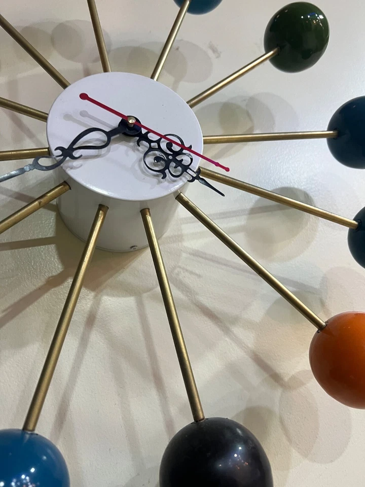 Nuevo Reloj de Pared Bola George Nelson Multicolor Moderno Contemporáneo 18" Foto 4 de 4