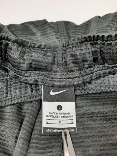 Nike Basketball Athletic Shorts Neon Yellow/Black Size Youth Large with Pockets - Picture 4 of 7