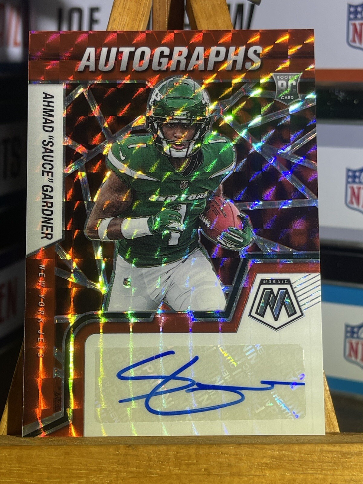 2022 Panini Mosaic Football Ahmad "Sauce" Gardner Rookie Autographs RED