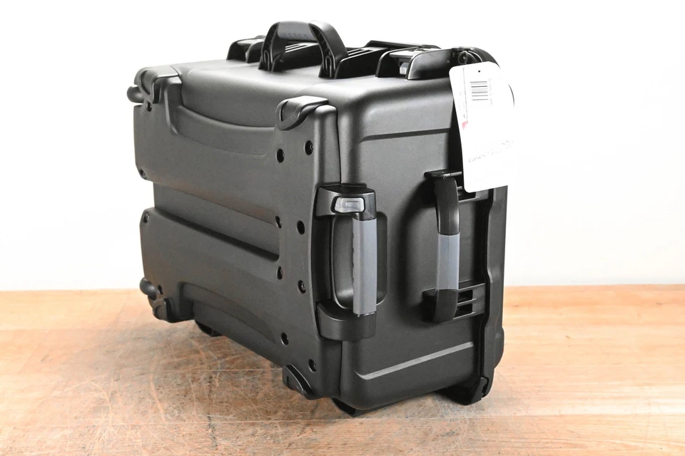 Gator Cases GU-2015-10-WPNF Waterproof Case - 20.5″ x 15.3″ x 10.1″ CG01FK8 - Image 3 of 4