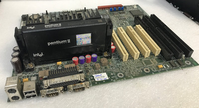 Intel/HP AA 667143-309 Motherboard W/ Intel SL265 CPU & 64MB REM