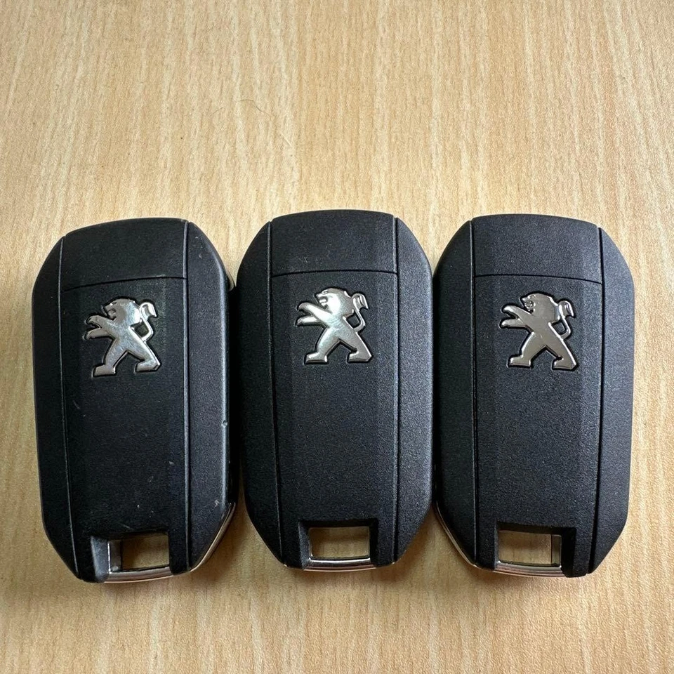 Peugeot Genuine Smart Key Spare (Set of 3) Used, Universal Compatibility HH1 Foto 2 de 3