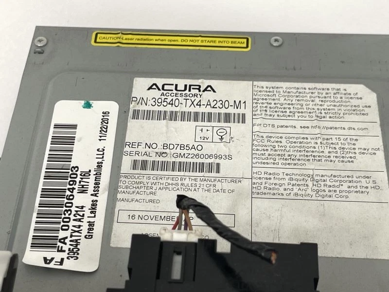 Receptor de audio Acura RDX 2016-17 con conjunto de pantalla con navegación negro 21198 Foto 2 de 4