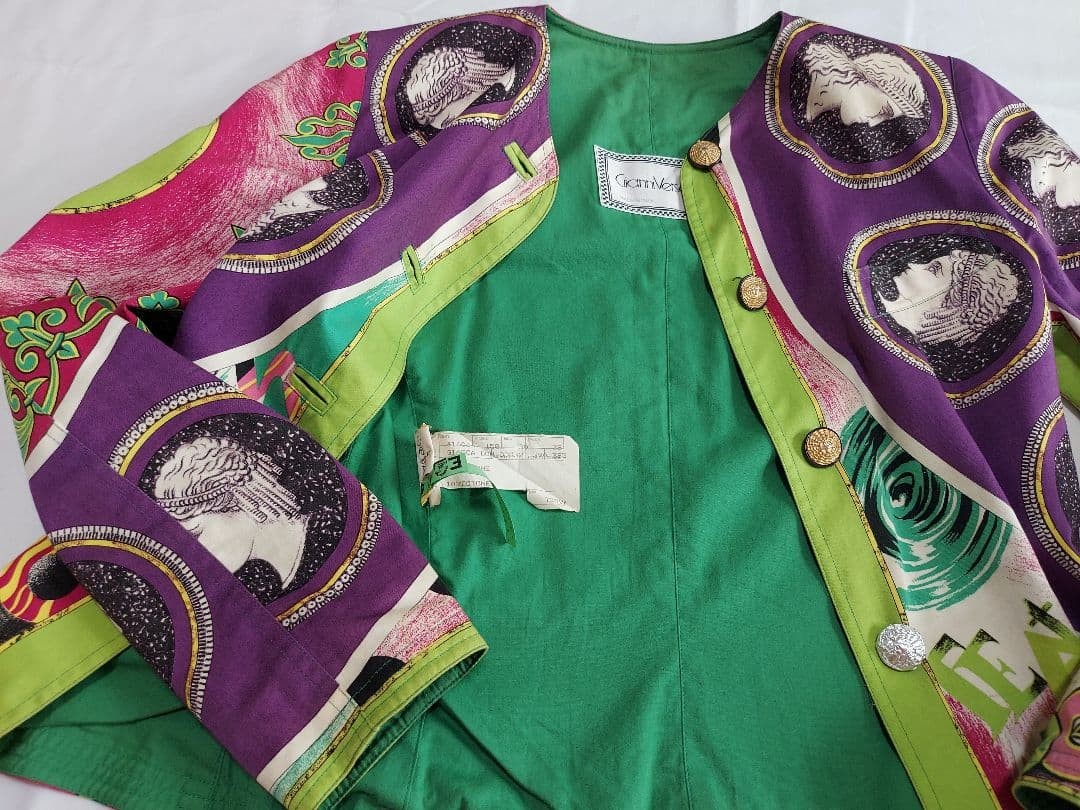 USED VERSACE VINTAGE GRAPHIC PT COLLARLESS JACKET ACCEPTABLE thumbnail 12