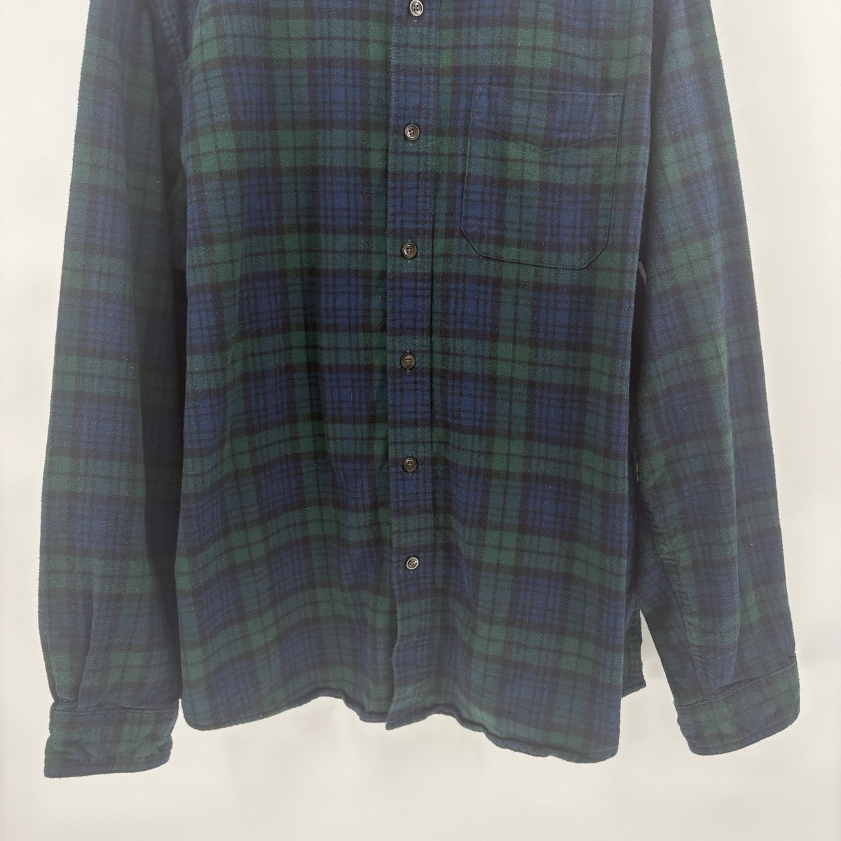 LL Bean Vintage Mens XL Flannel Shirt Black Watch Plaid Cotton Traditional Fit View 4