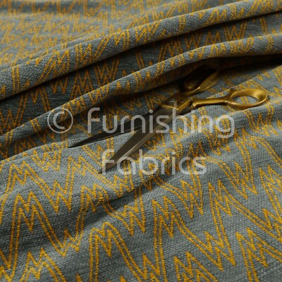 Designer Modernes Chevron Gestreiftes Muster in grau gelb gewebtem Polsterstoff
