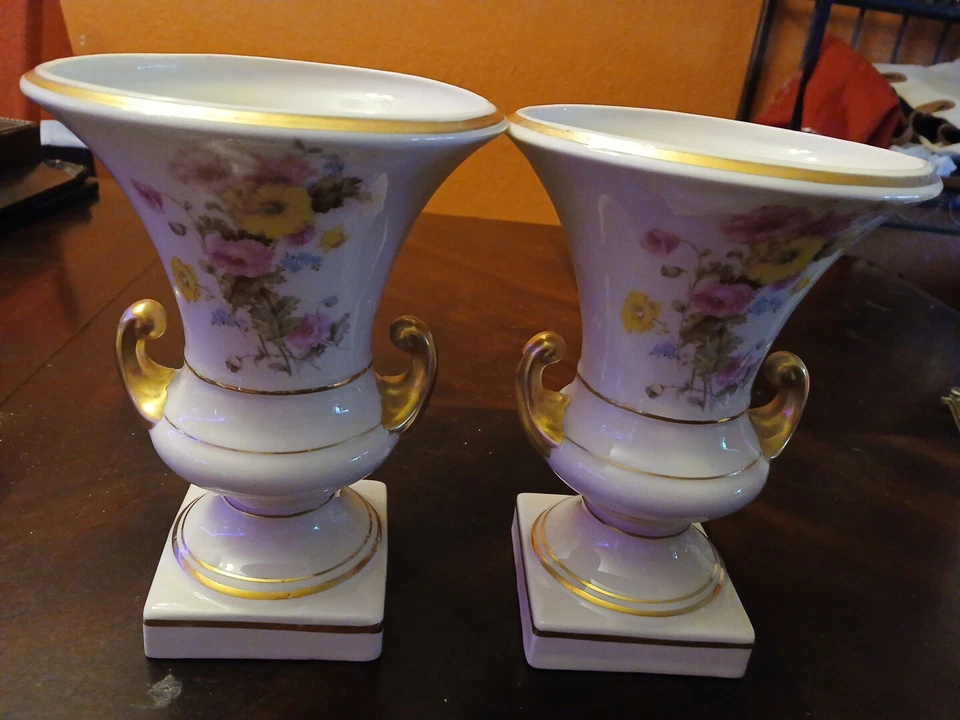 Juego de jarrones florales vintage adornos dorados asas #101 diseño floral ambos lados Foto 2 de 4