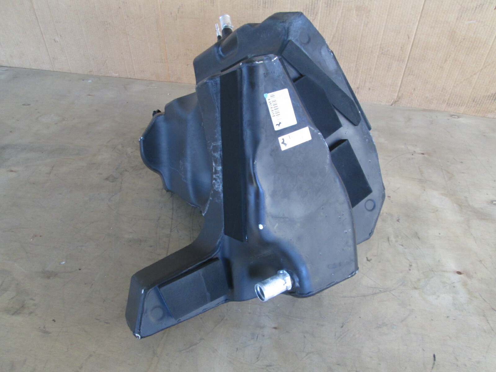 Ferrari 488 GTB RH Fuel Gas Tank # 314301