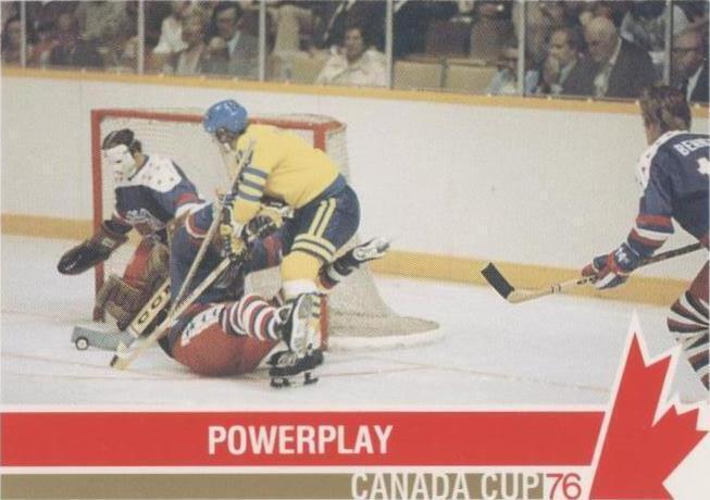 Carte Hockey 1992 Future Trends 76 Canada Cup #194 Bobby Hull - Autographe Certifié BAS