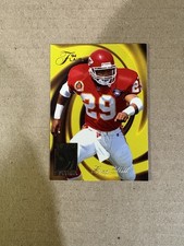 1994 Flair Football Greg Hill Wave Of The Future Insert Card