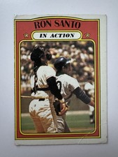Ron Santo In Action 1972 Topps #556 - Chicago Cubs Baseball Card
