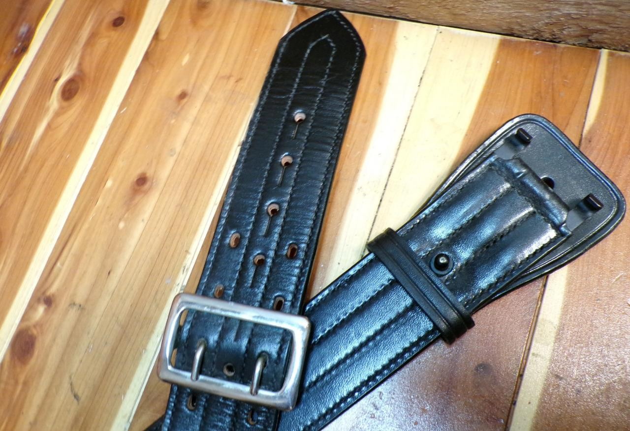 B101 PB 4L Sz 32" HUME Police Style Sam Browne Duty Belt 2.25" Chrome Buckle