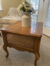 Tavolino provvidenziale francese Weiman legno e canna ��