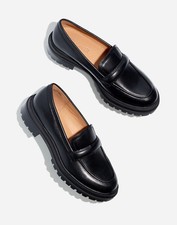 Madewell The Bradley Lugsole Loafer in Leather in True Black Size 9