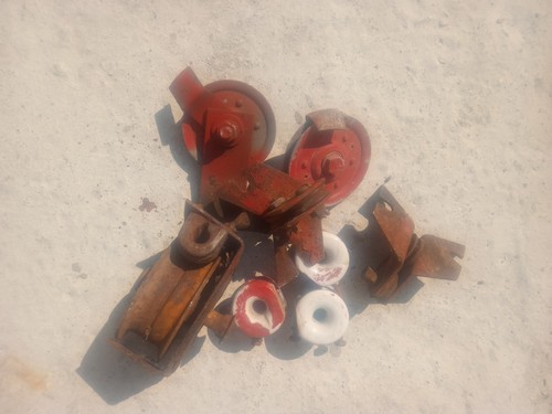  Massey Ferguson 124/126/128/130 Miscellaneous Wire Rollers