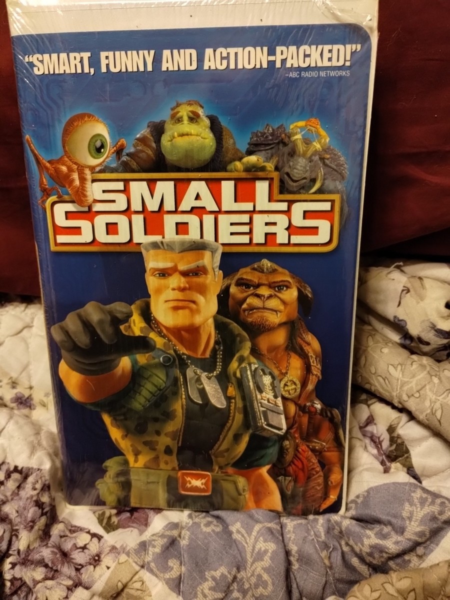 【新品】 SMALLSOLDIERS FLIP OVER Small Soldiers FLIP OVER ACTION ATTACK ZONES includes 4