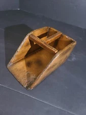 FAUX COMPOSITE HEAVY Antique Wood Grain Looking Farm Scoop with Handle