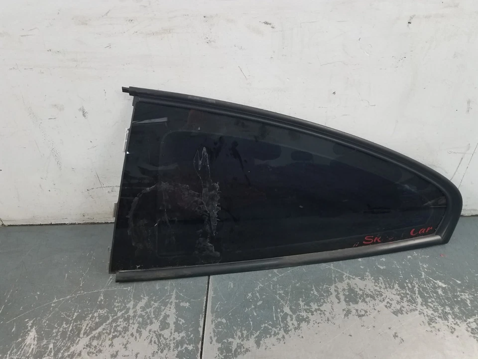 Pontiac GTO 2006 lado izquierdo del conductor cuarto de vidrio #0770 V8 Foto 3 de 4