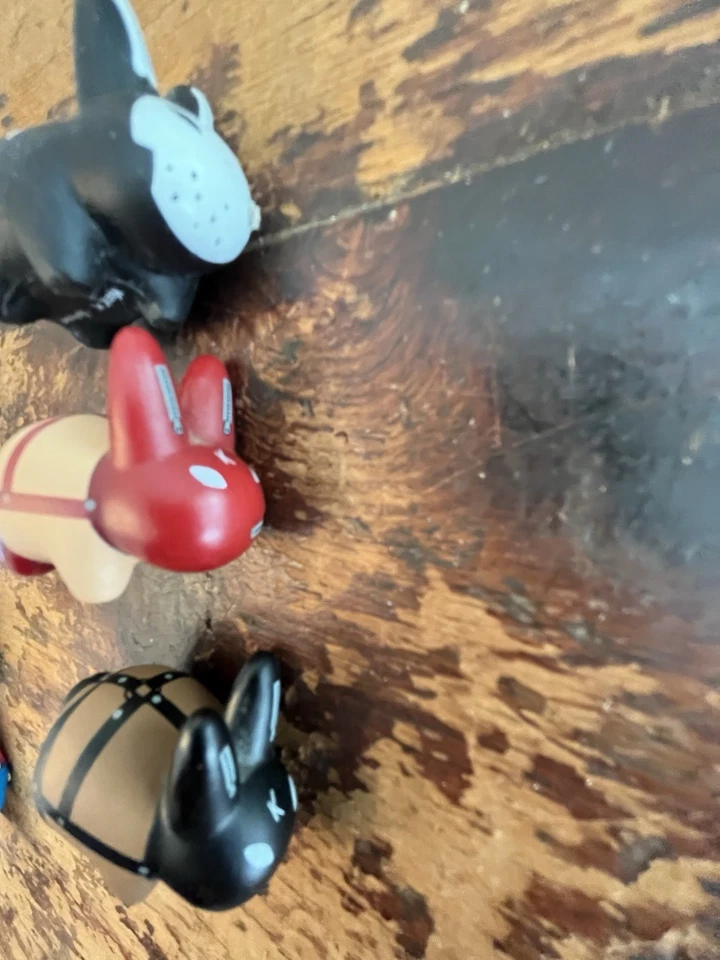 Kidrobot HAPPY LABBIT Mini Series - Frank Kozik - Set of 3 - Image 3 of 4