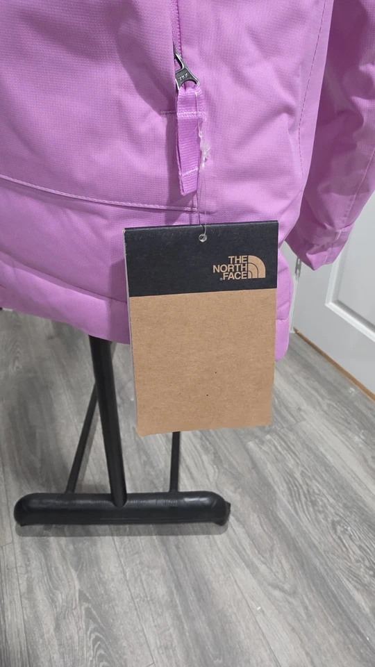 CHAQUETA AISLANTE LIBERTAD NIÑA THE NORTH FACE JUVENIL, mediana, color Dragonfruit Foto 4 de 4