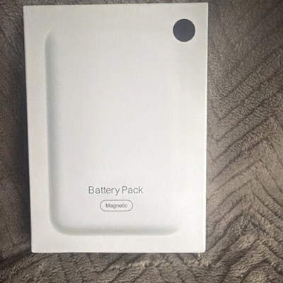 Magnetic External Battery Pack for Apple Phone - White